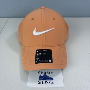 Nike Club Cap Dri-Fit Adult Unisex Training Hat Papaya FB5625-856 NWT Sz